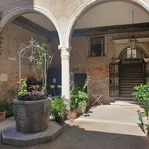 Al Mezzanino, Palazzo Torniello Apartament